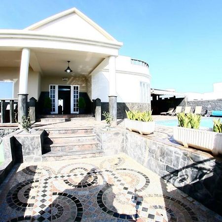Casa Villa Portuguesa (piscina climatizada) Tahiche Exterior foto